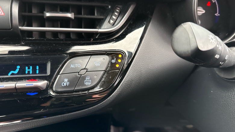 Toyota C-HR 1.8 Hybrid Design 5dr CVT Hybrid Hatchback